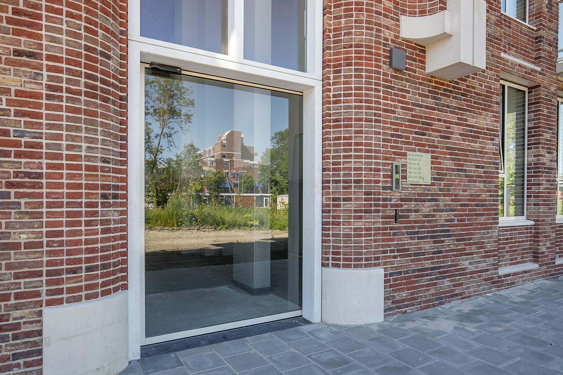 Afbeelding 1 van 29