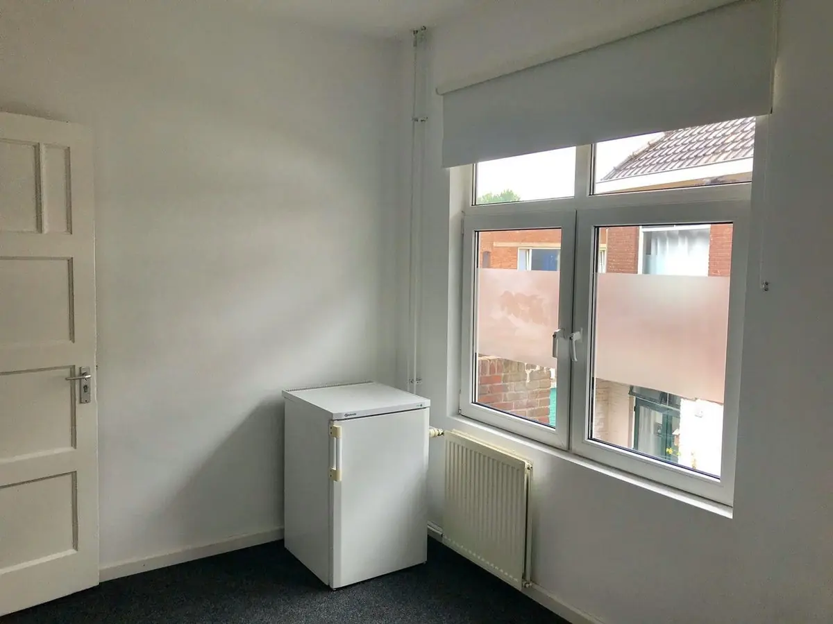 Image 6 of 15