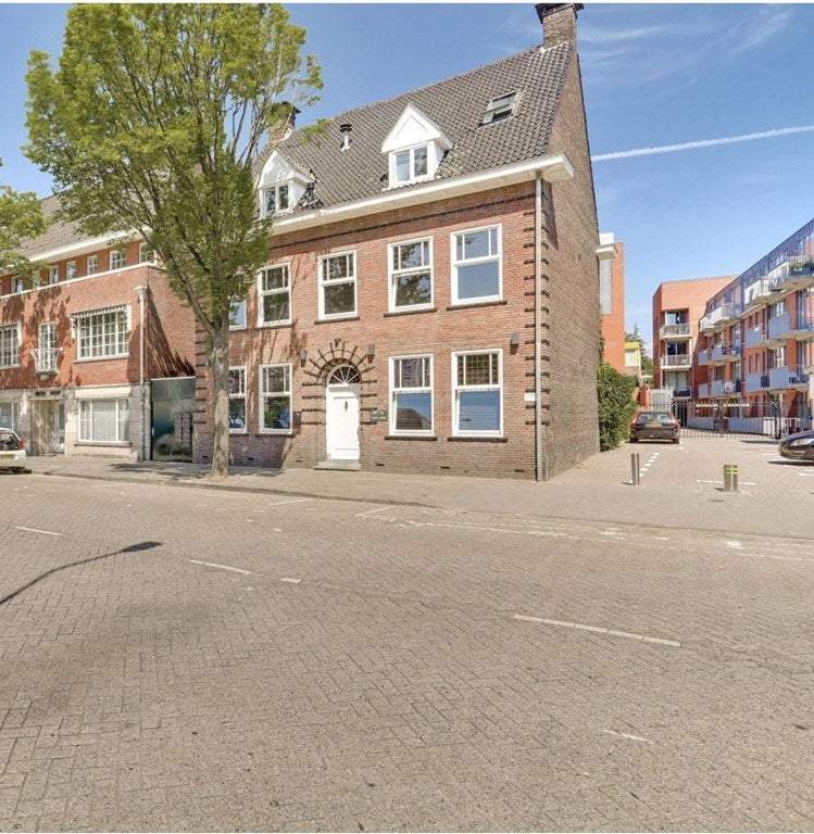 Afbeelding 1 van 7