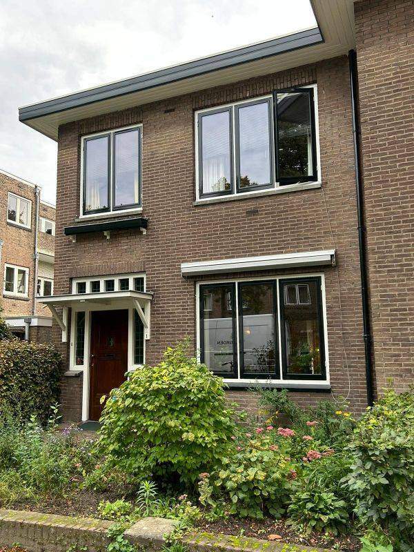 Afbeelding 1 van 31