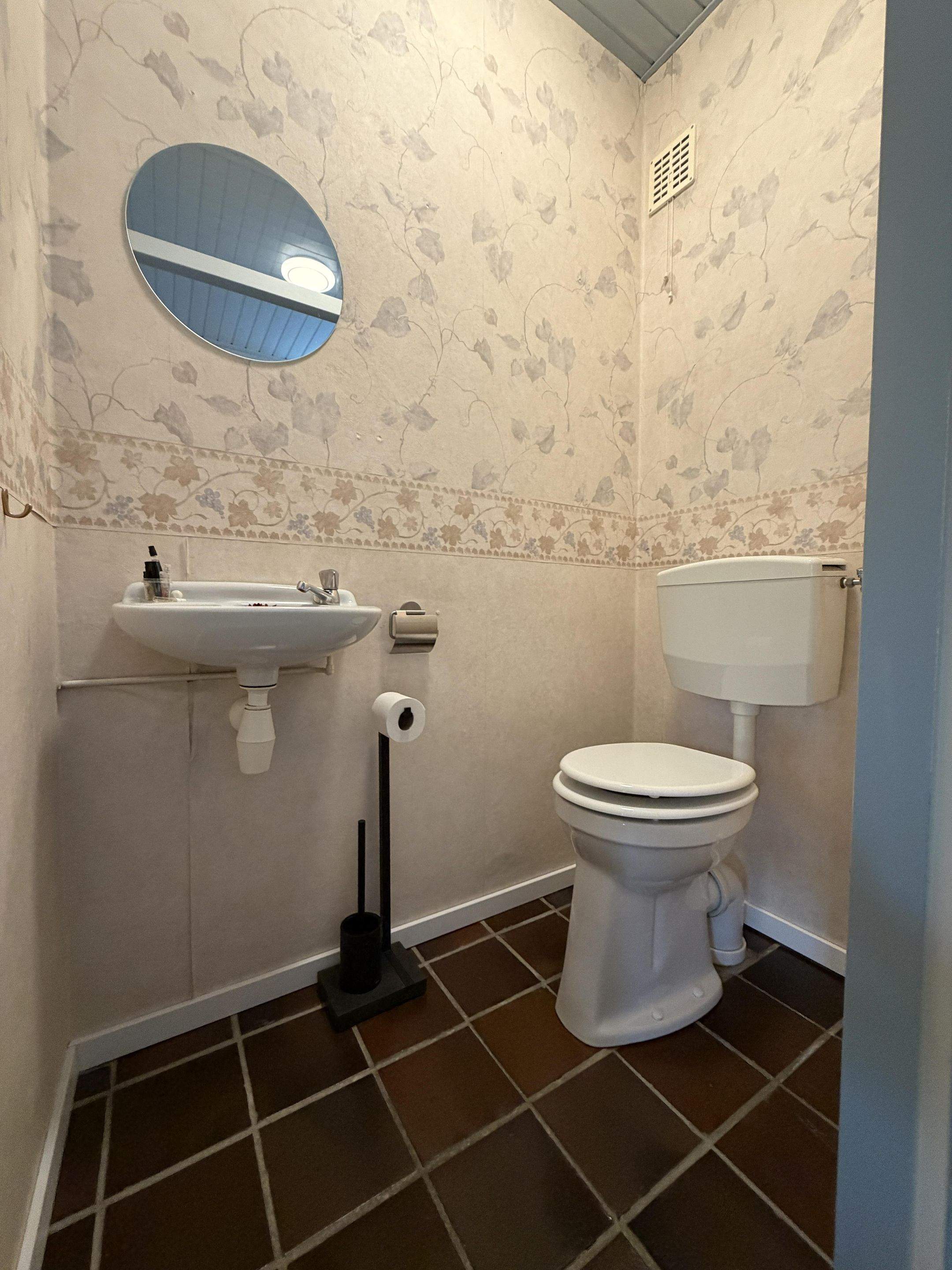Image 12 of 14