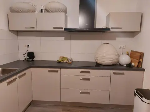 Appartement Emmasingel, Weert - Te huur