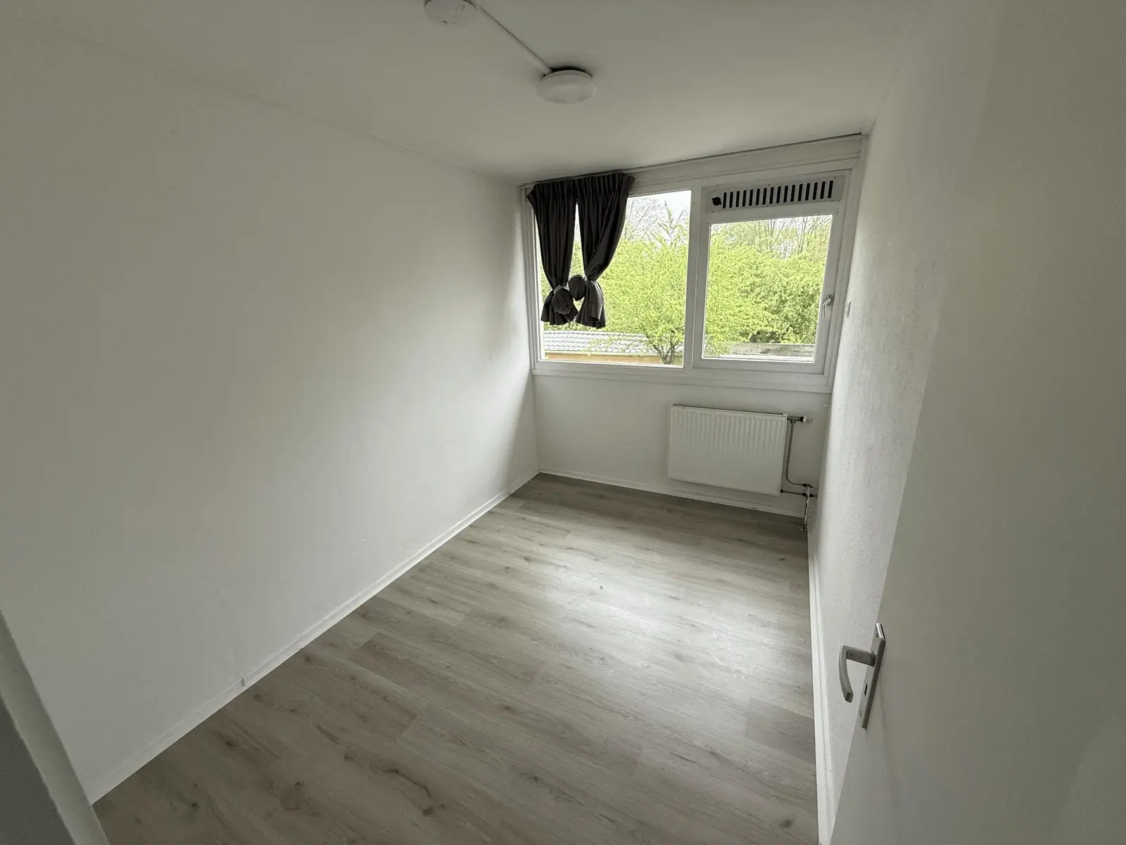 Zimmer Hoitingeslag, Emmen - Zu vermieten