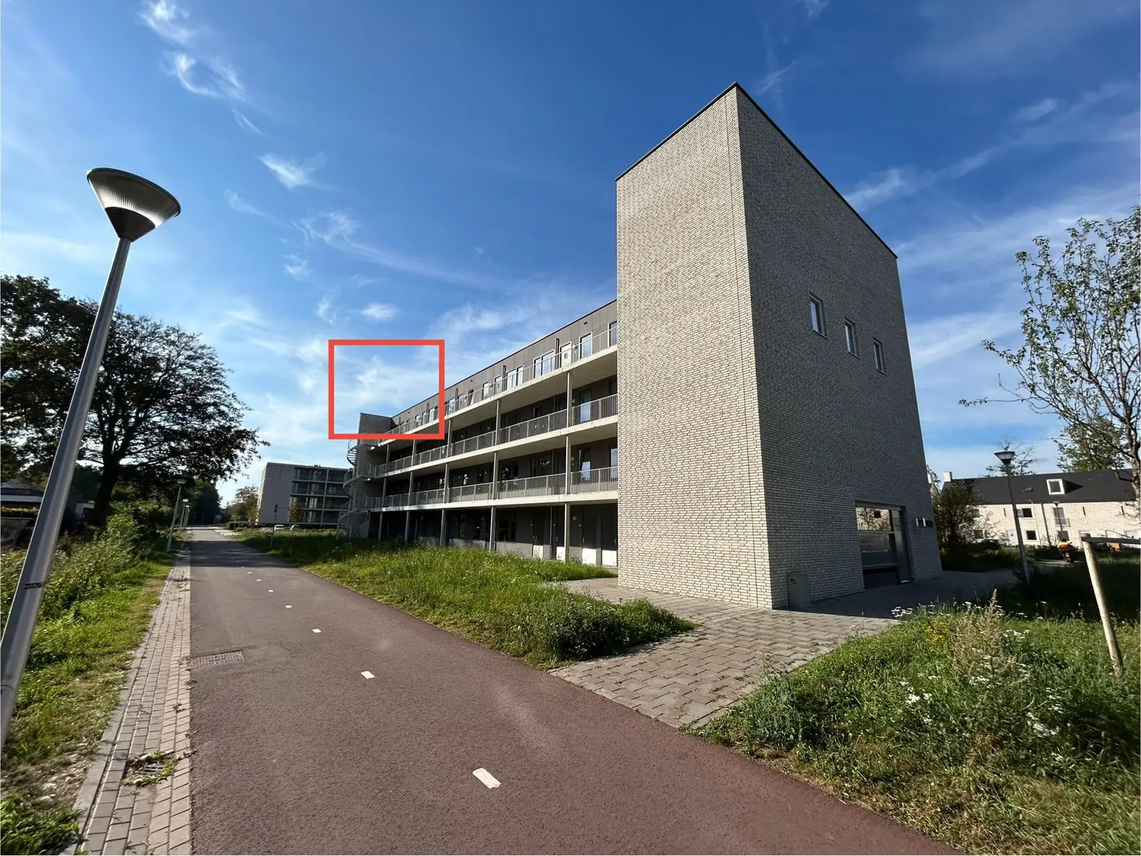 Bild 2 von 2