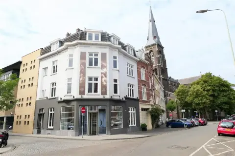 Apartamento en Sint Maartenslaan, Maastricht - En Alquiler