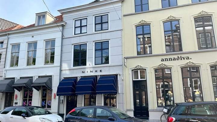 Afbeelding 1 van 37