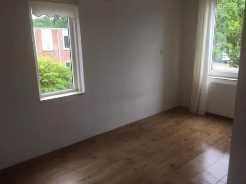 Zimmer in einem Eckhaus, Jaltadaheerd, Groningen