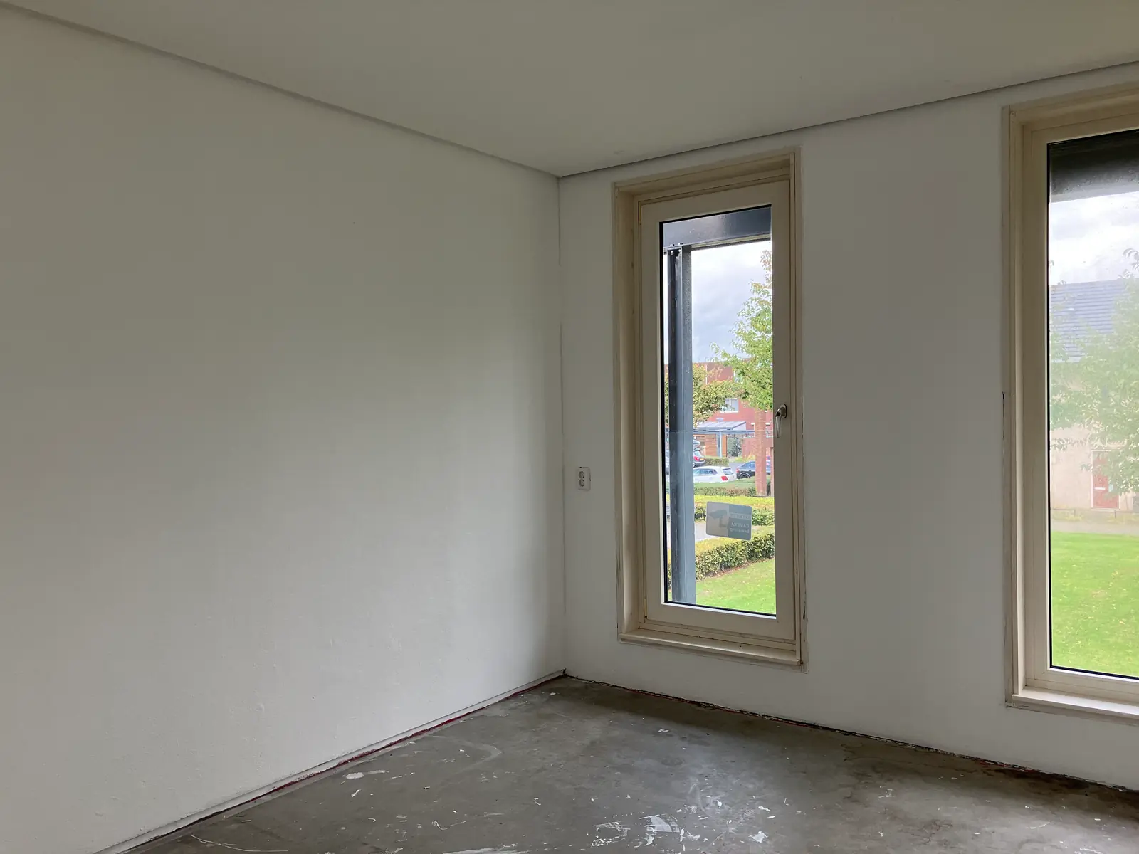 Image 12 of 24