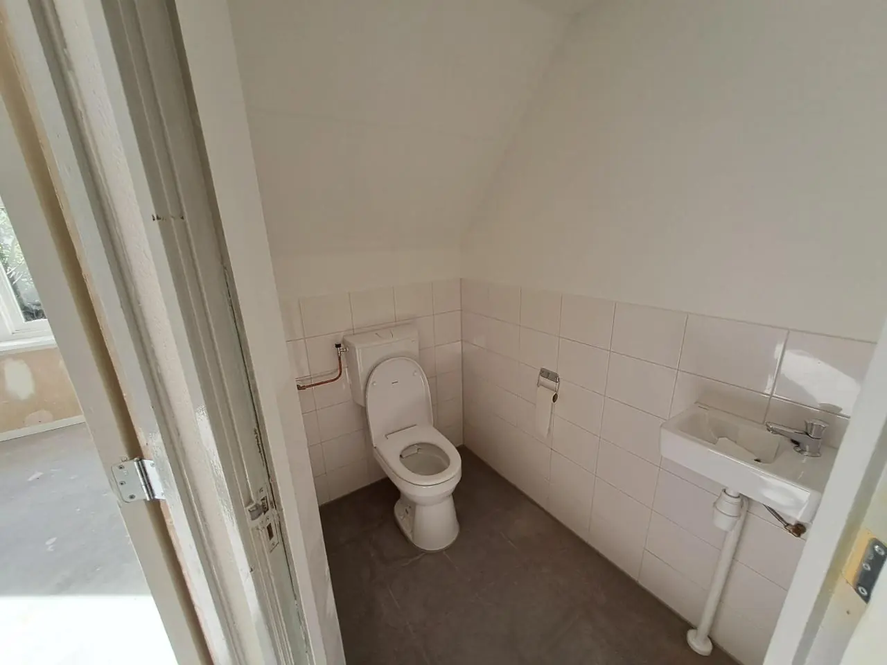 Image 9 of 15