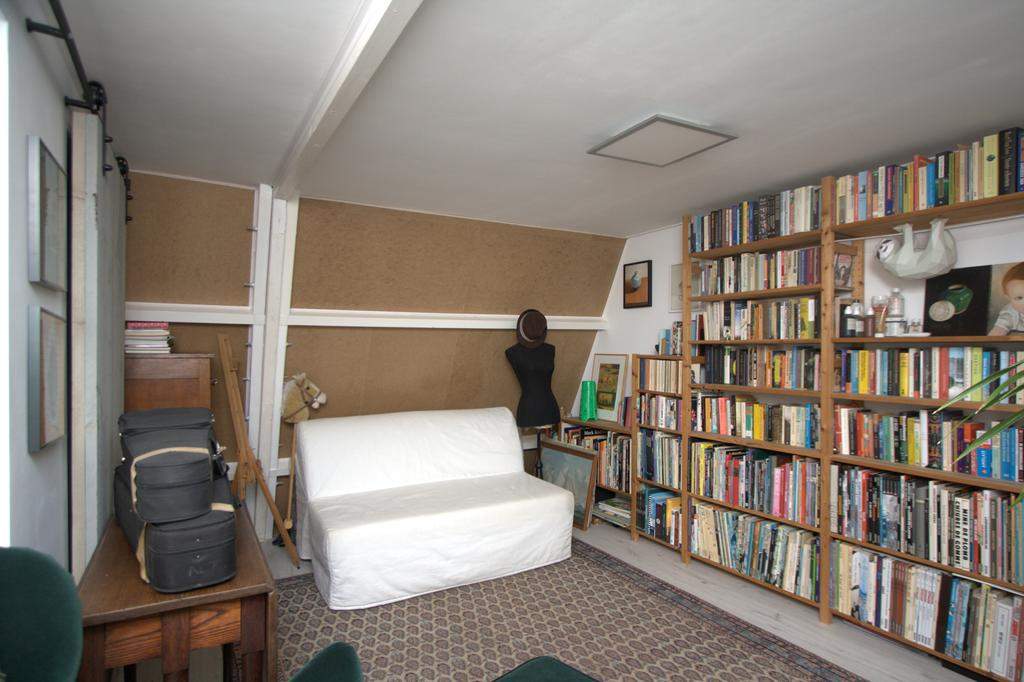 Image 18 of 24