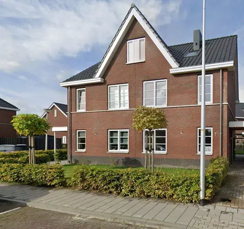 Twee-onder-een-kapwoning Christoffelstraat 1-D, Almelo - Te huur