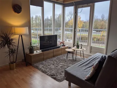 Studio aan Tweede Spoorstraat, Groningen - Te Huur