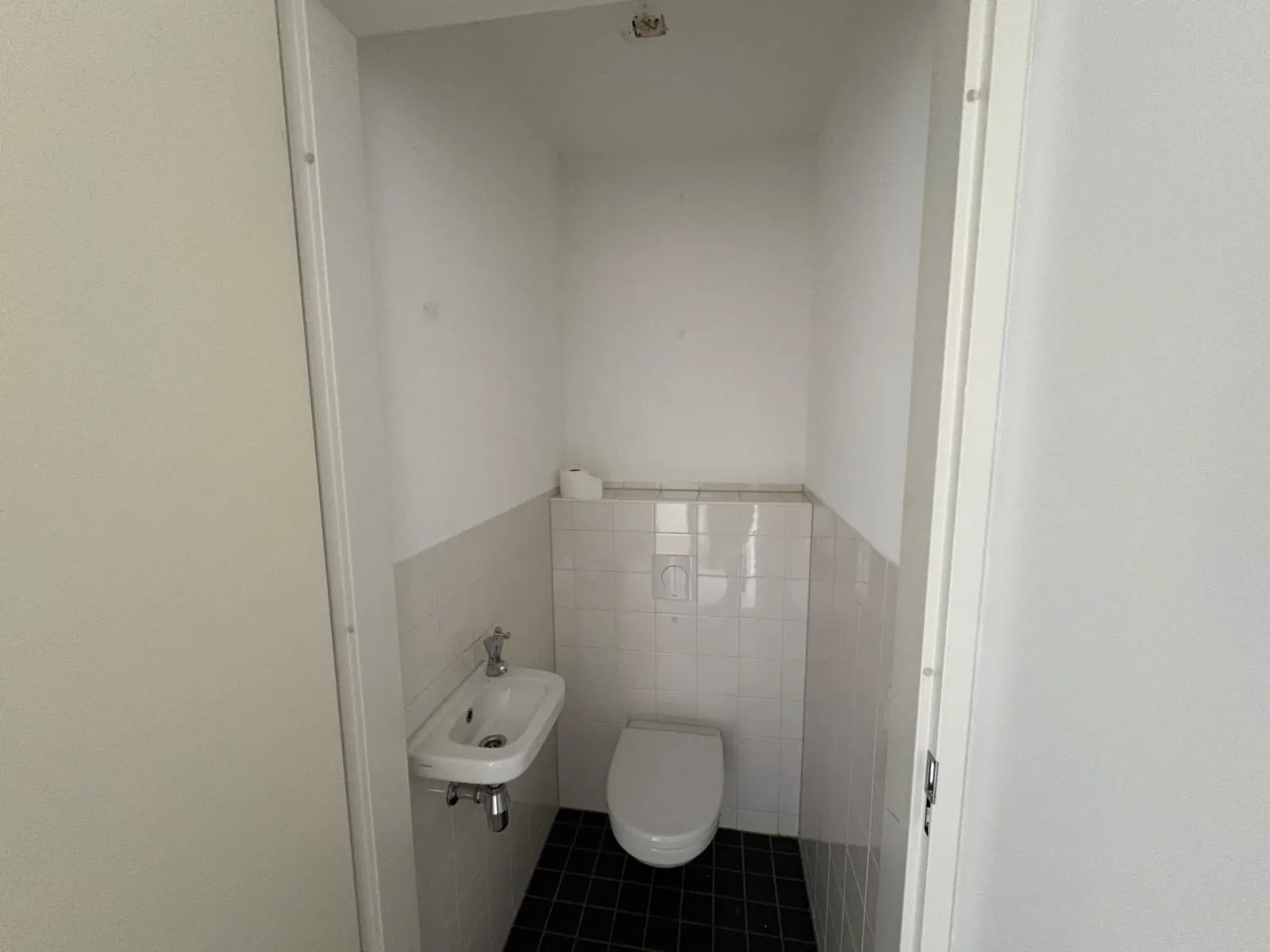 Image 8 of 11