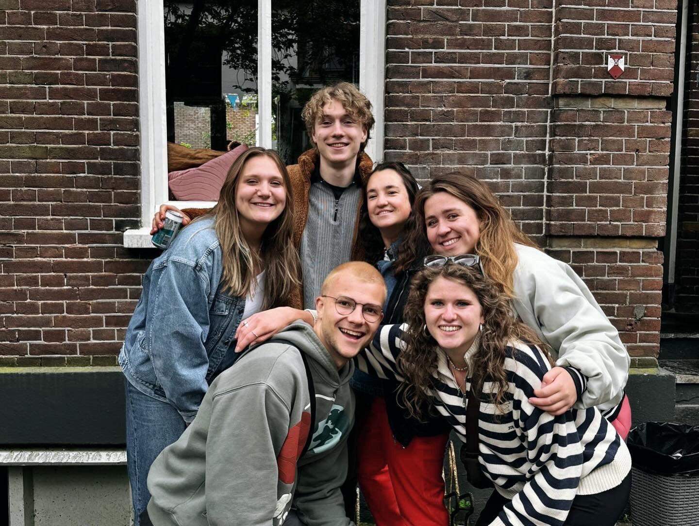 Afbeelding 2 van 9