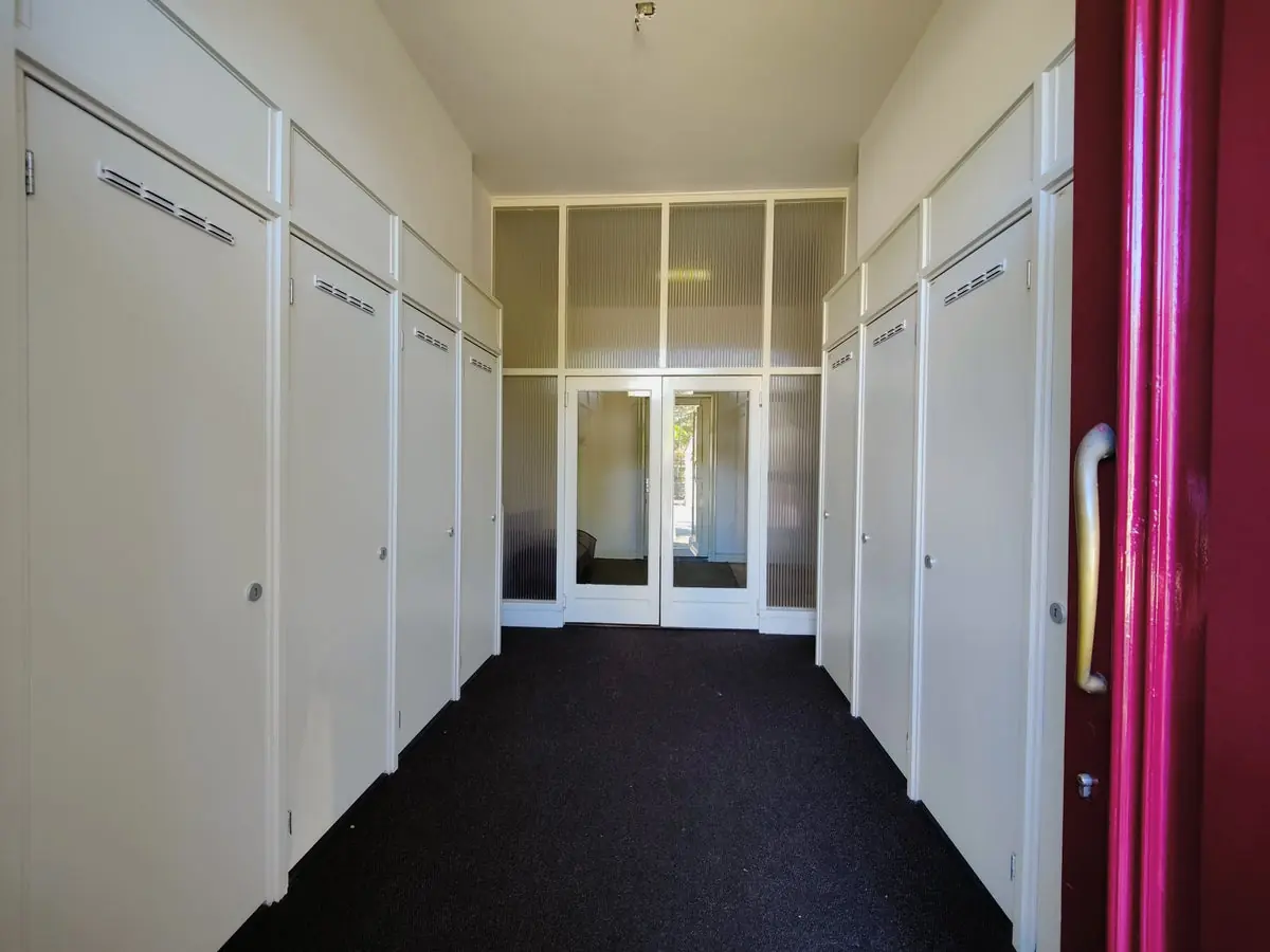Image 12 of 12