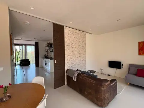 Gemeubileerd appartement Solitudolaan 404-B, Amsterdam