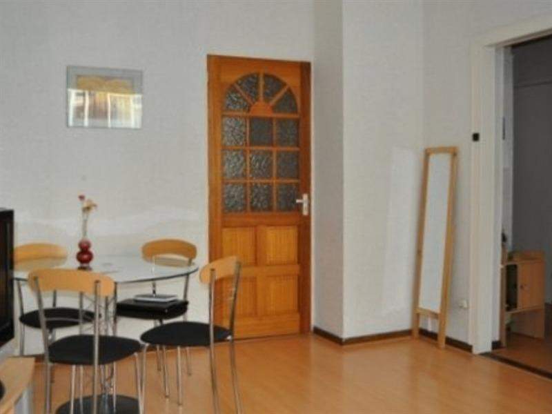 Bild 2 von 6