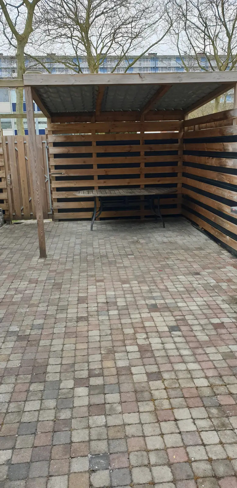 Image 3 of 7