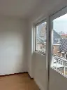 Afbeelding 2 van 8