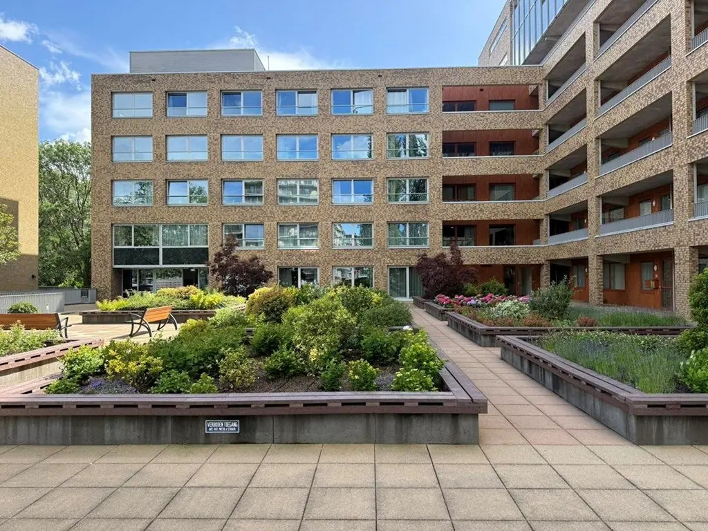 Image 20 of 20