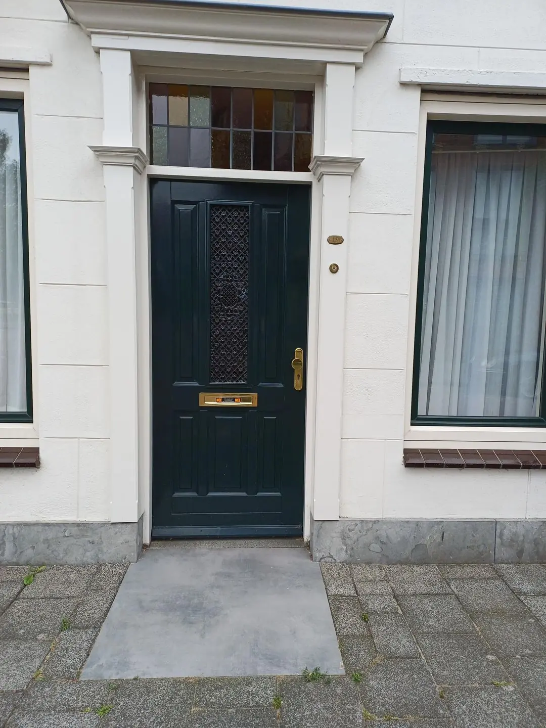Image 2 of 10
