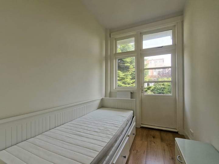 Bild 16 von 18