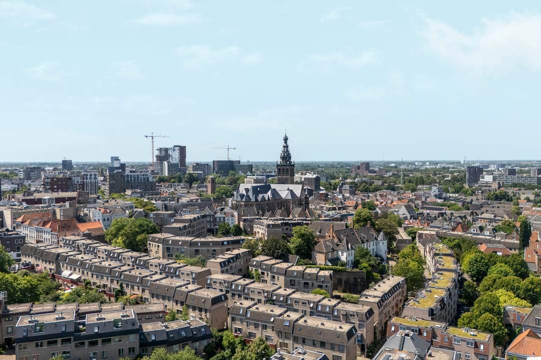 Image 22 of 23