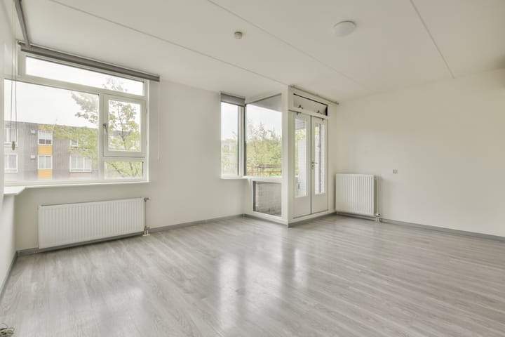 Bild 2 von 22