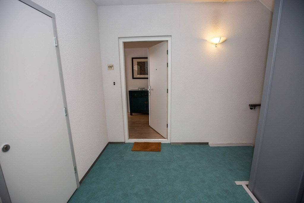 Image 17 of 21