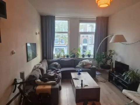 Kamer Paul Krugerlaan, Den Haag - Te Huur