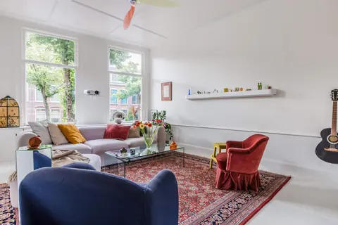 Appartement en duplex au rez-de-chaussée Velserstraat, Haarlem - À louer