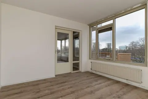 Apartment Bart De Ligtstraat 52, Amsterdam - For Rent