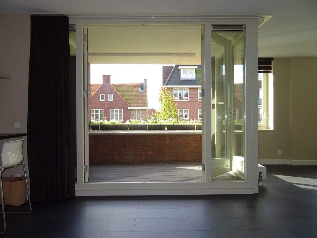 Bild 9 von 25