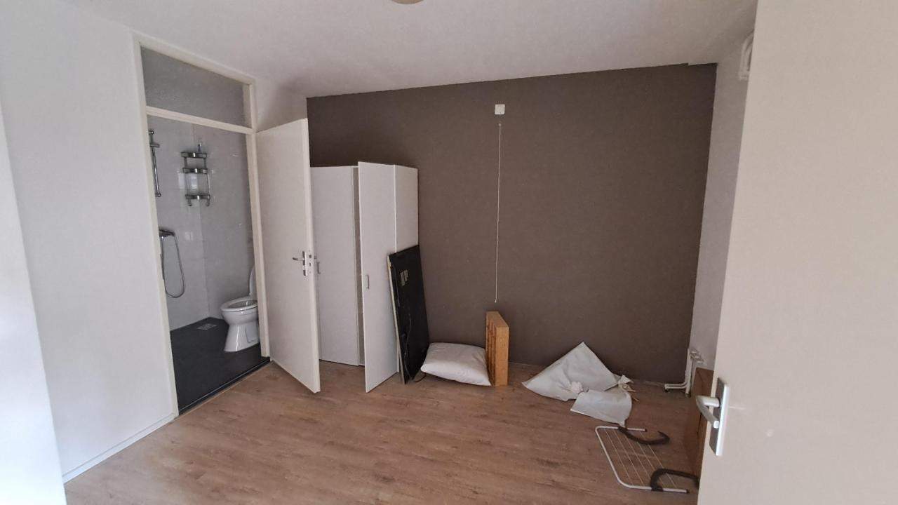 Bild 3 von 9