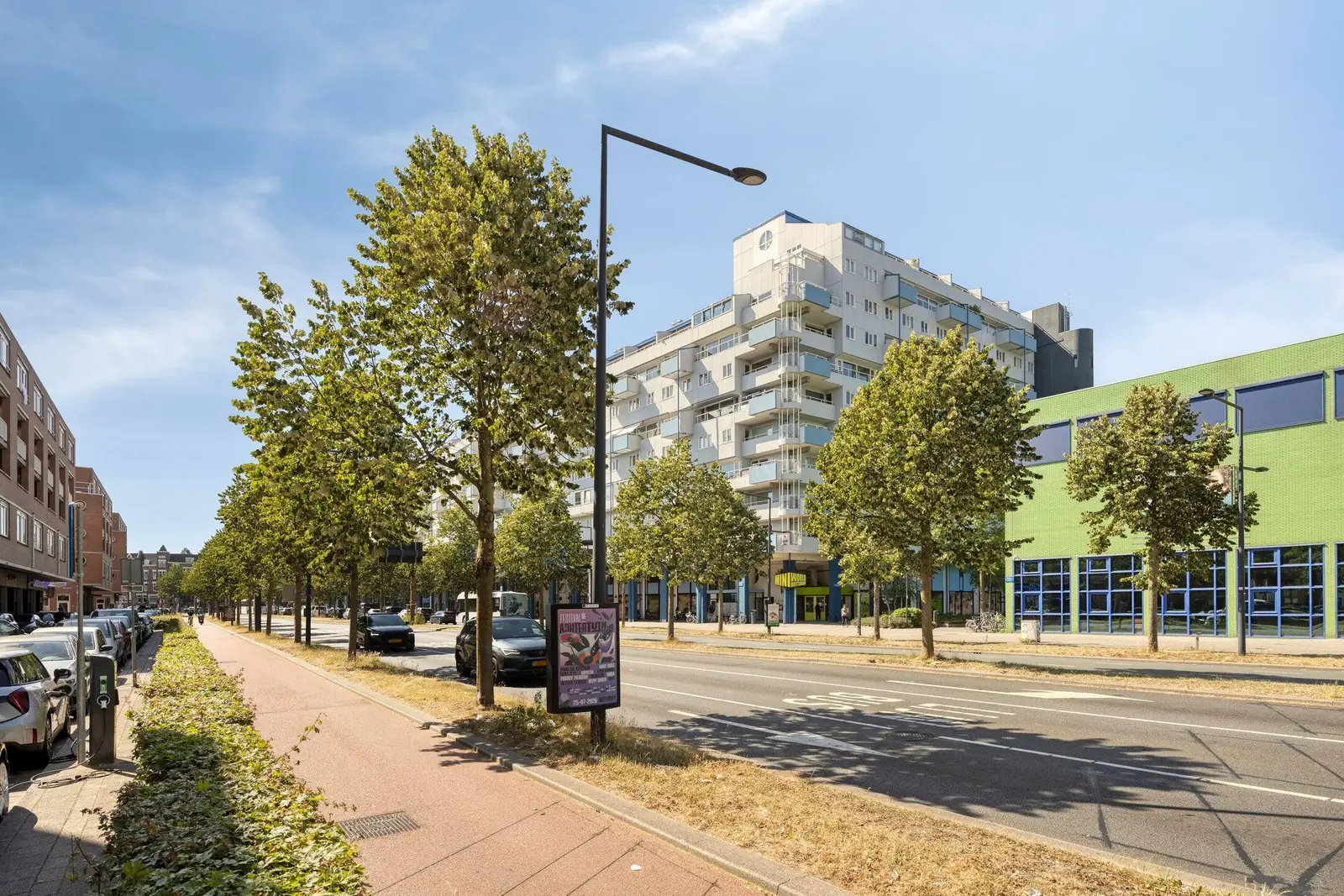 Image 2 of 27