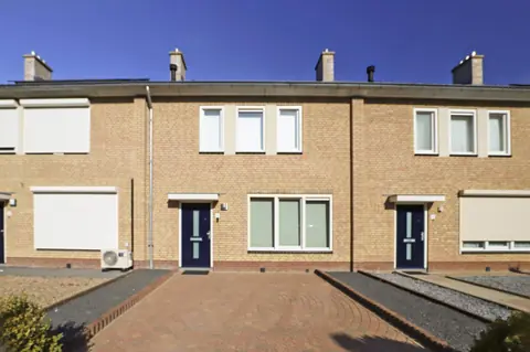 Casa familiar en Griendstraat 6, Raamsdonksveer - En alquiler