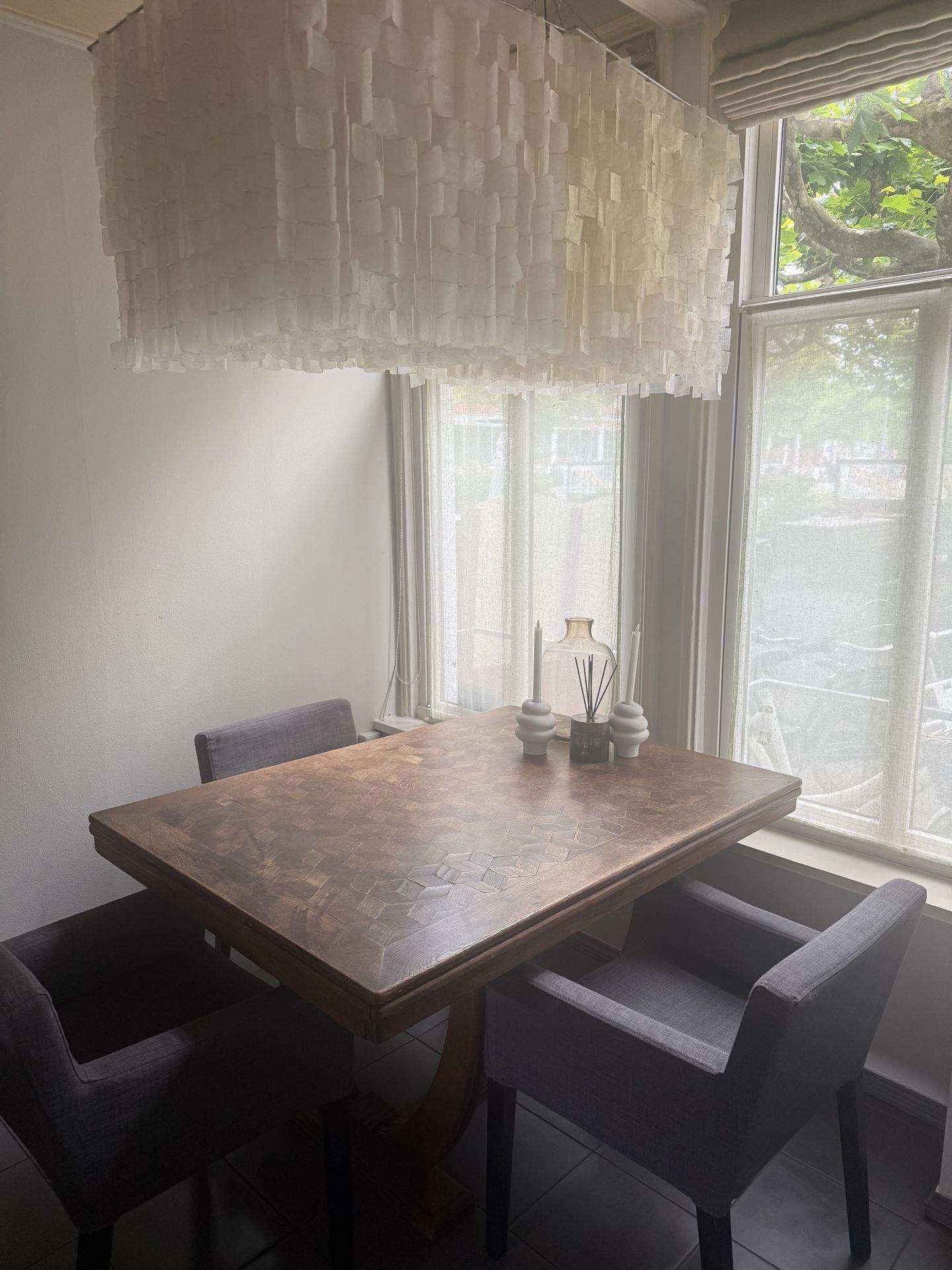 Image 20 of 28