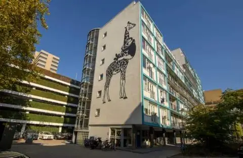 Chambre Kruisplein 111B, Rotterdam - À louer