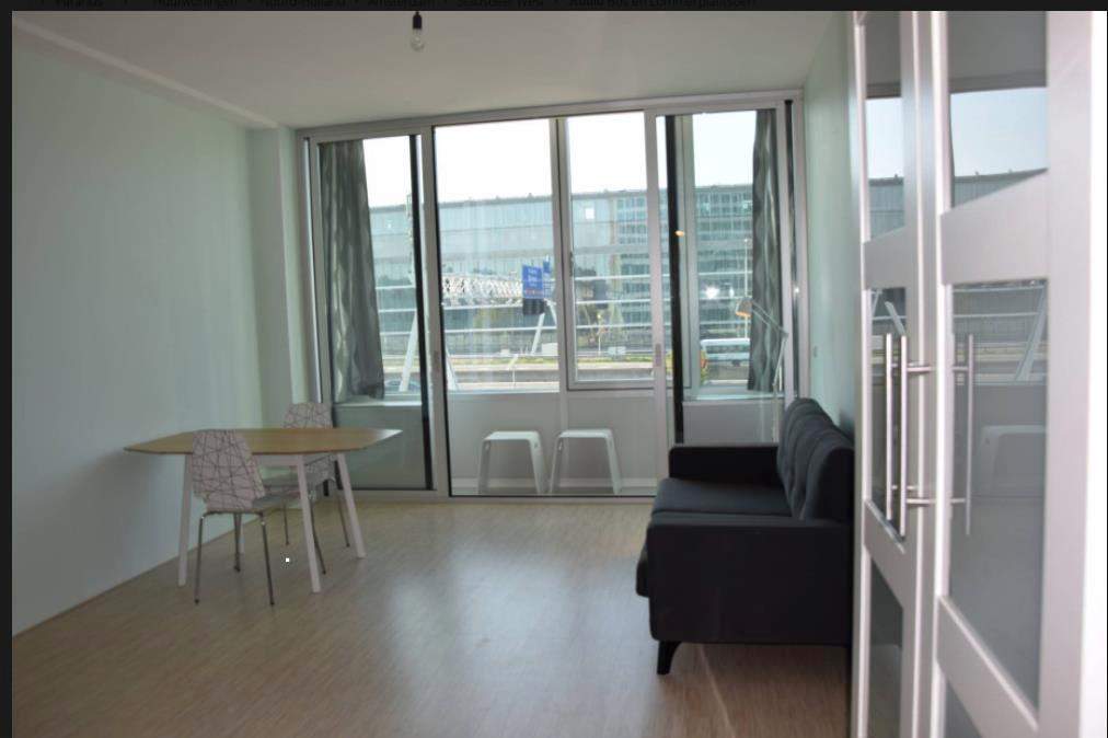 Bild 1 von 8