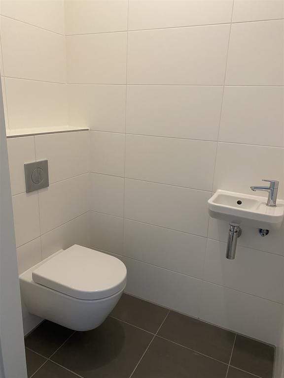 Image 20 of 31