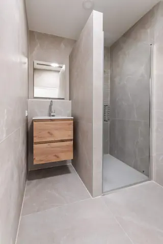 Apartamento de lujo en Stationsstraat, Rijen - En alquiler