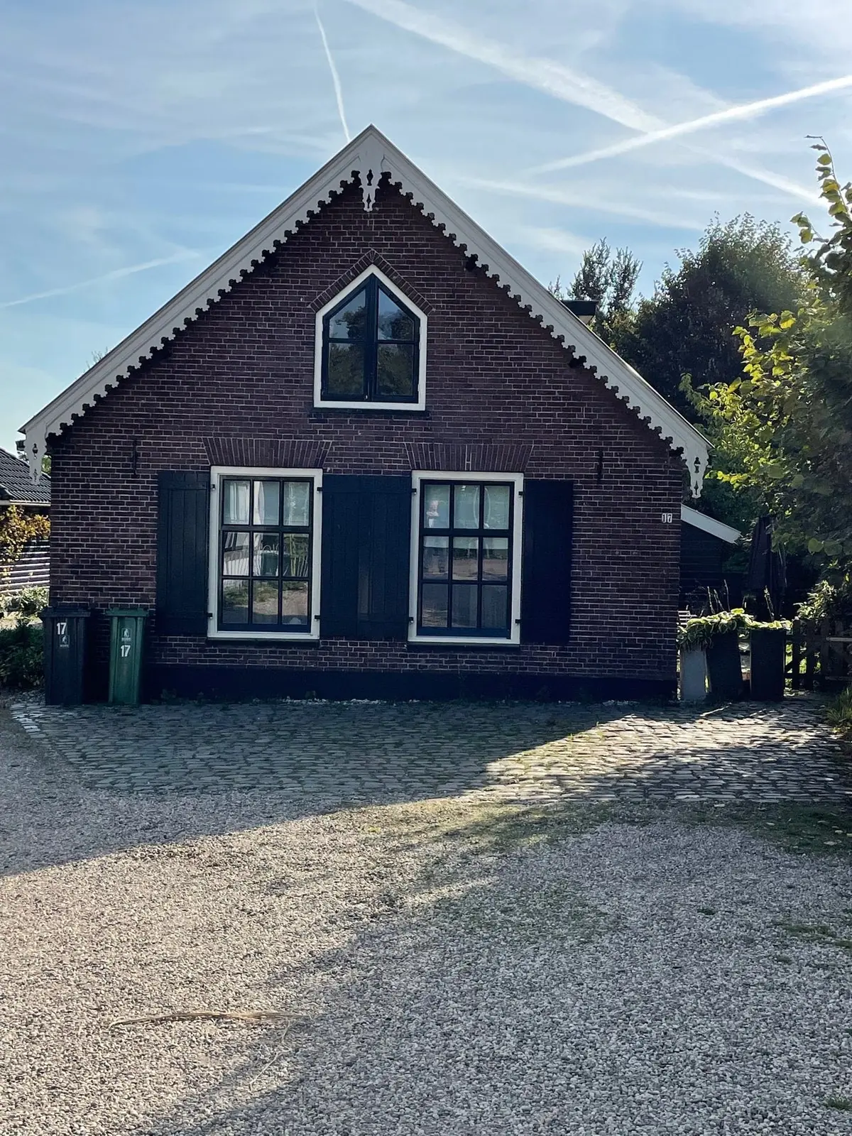 Bild 1 von 30