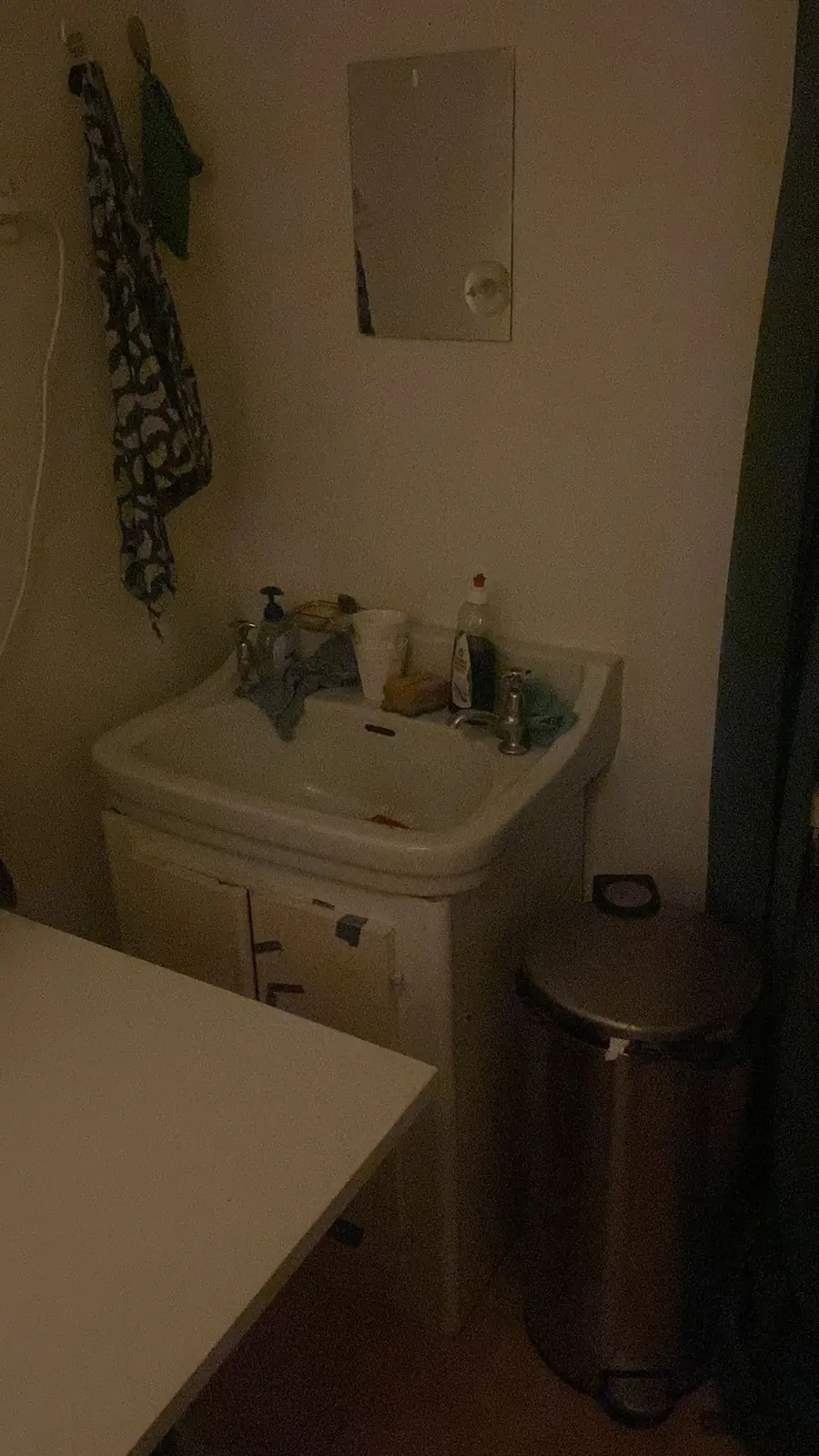 Image 3 of 4