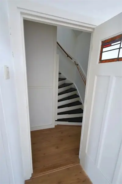 Image 11 of 15