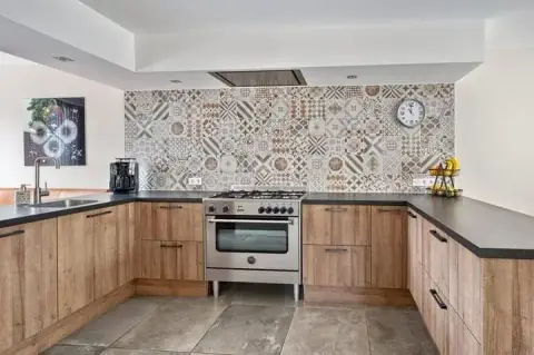 Semi-Detached House Planetenlaan, Schijndel - For Rent