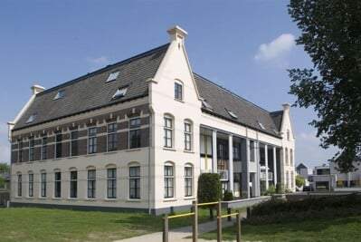 Afbeelding 1 van 7