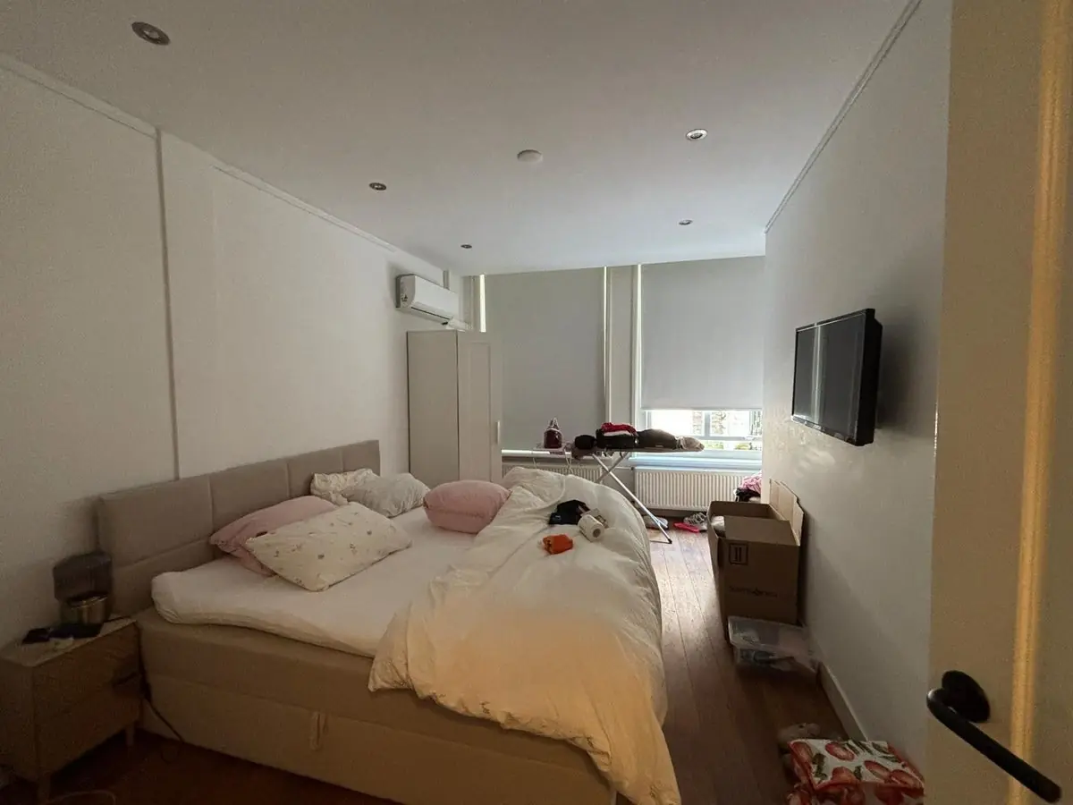 Image 6 of 15