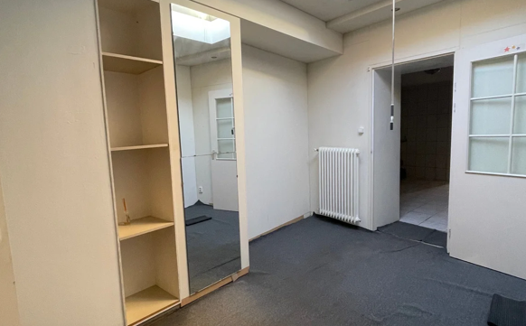 Image 8 of 9
