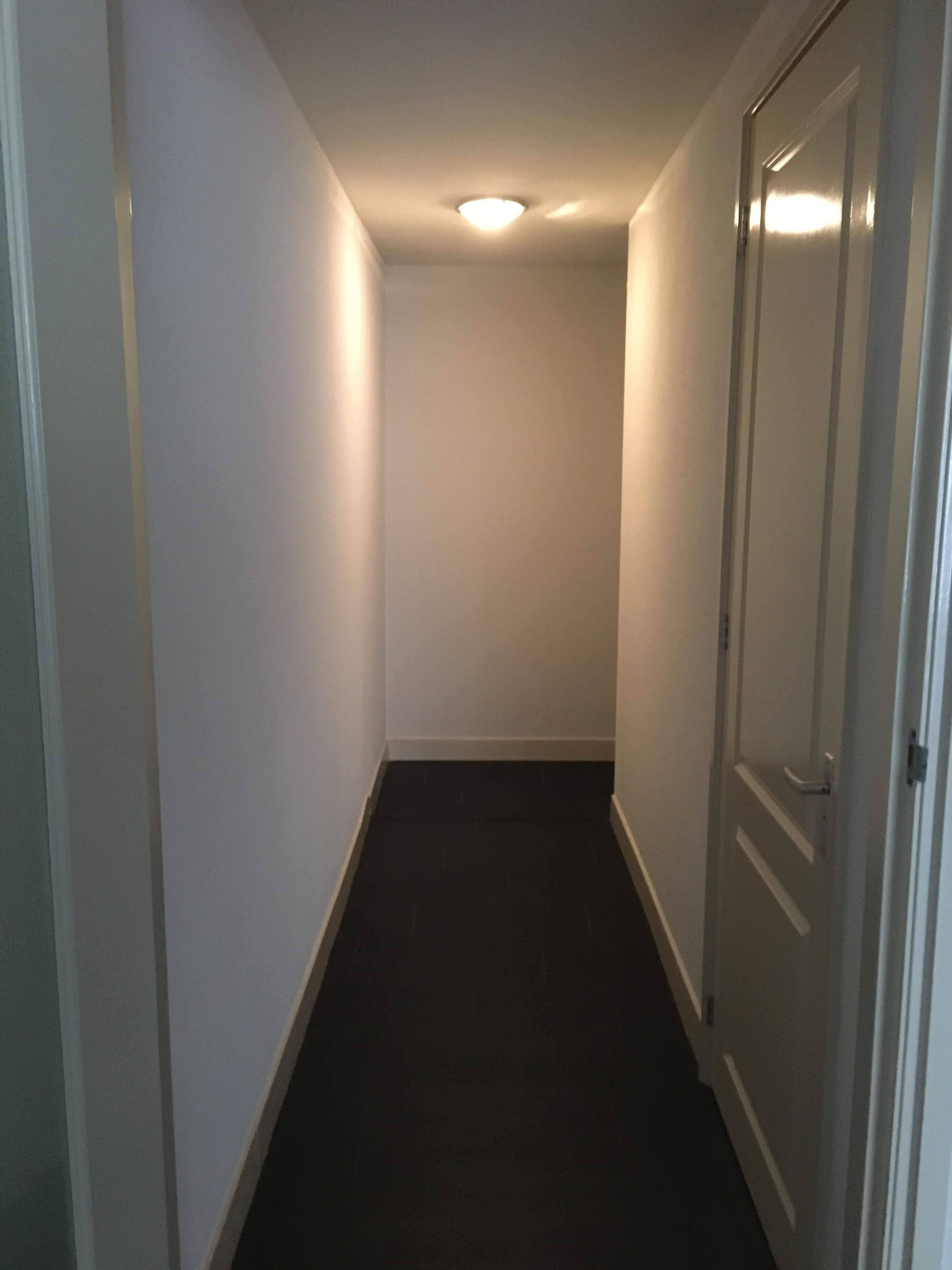Image 4 of 8