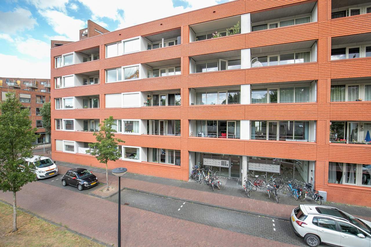 Afbeelding 1 van 18